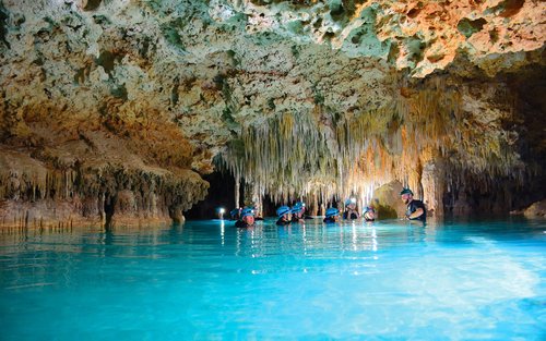 Rio Secreto Natural Reserve and Lunch Tour