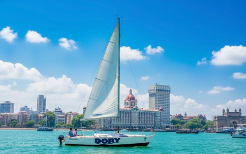 Mumbai: Private Compact Yacht Sailing Experience