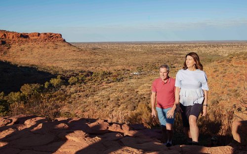 Kings Canyon and Outback Panoramas Tour