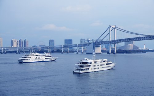 Tokyo Bay Lunch Cruise (die Symphony)
