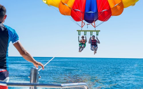 샤름 엘 셰이크 패러세일링: 아름다운 경치 감상 & 이동 서비스