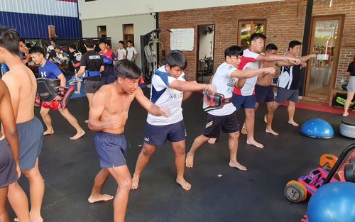 Rithirit Gym Academy Curs de Muay Thai și Cazare în Bangkok