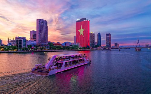Poseidon Dinner-Kreuzfahrt-Erlebnis in Da Nang
