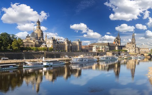 (Free eSIM) Dresden: Explore Germany's Jewel Guided Tour 