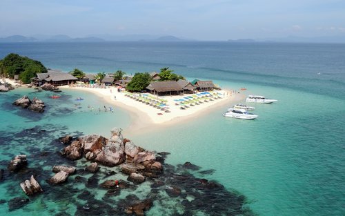 ภูเก็ต: ทัวร์เกาะพีพี อ่าวมาหยา และเกาะไข่ ด้วยเรือเร็ว พร้อมอาหารกลางวัน 