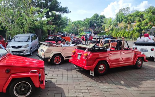 VW Safari Tour Bali Uluwatu