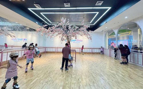 Roller Skating Experience at Squad Skates SM J Mall Cebu