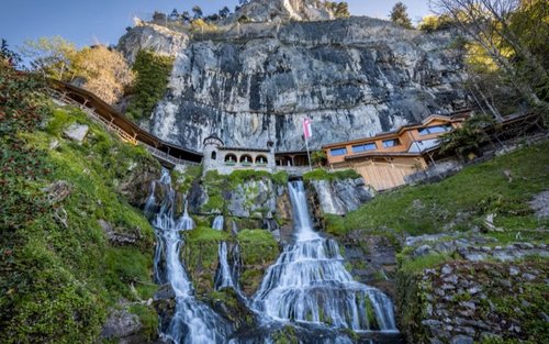 Beatus Caves ticket near Interlaken