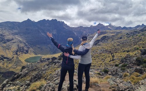Atemberaubende Mount Kenya Trekking Tour - Gipfel in 4-5 Tagen