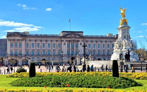 Tour Reale di Londra con Tè Pomeridiano al Rubens