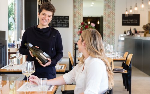 莫宁顿半岛葡萄酒之旅（含接送 - 墨尔本出发）