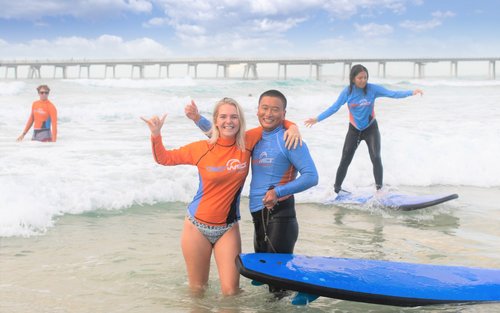黄金海岸初学者冲浪体验（需年满13岁）
