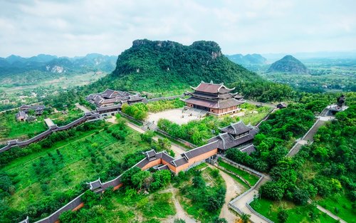 ทัวร์ส่วนตัวเต็มวัน: ถ้ำเมืองและเมืองหลวงเก่าฮวาลือ