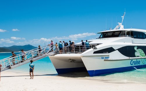 Whitehaven Beach and Hill Inlet Full Day Cruise 
