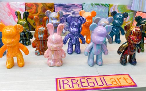 IRREGULart - Taller de Arte Fluido | Oso de Arte Fluido | Conejo de Arte Fluido | Reloj de Pared de Arte Fluido | Pintura Fluida | Tsim Sha Tsui