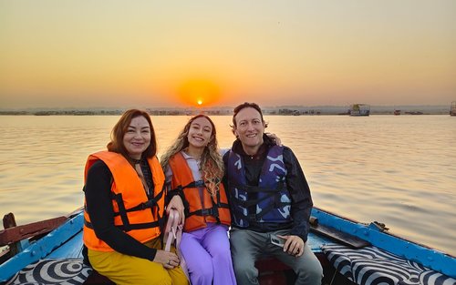 Varanasi Full-Day Private Car Tour with Boat Cruise