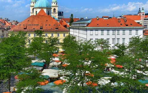 卢布尔雅那 & 市中心 & 城堡2小时之旅