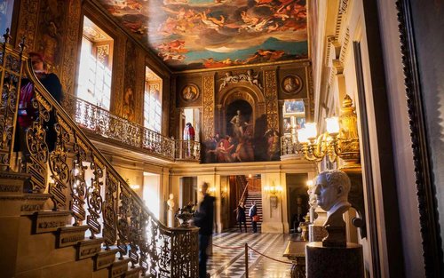 „Kvalitní anglická malá skupina s omezením na duben-říjen“ Jednodenní výlet do Peak District v Anglii a Chatsworth House „Darcy Estate“ (zpáteční cesta z Manchesteru)