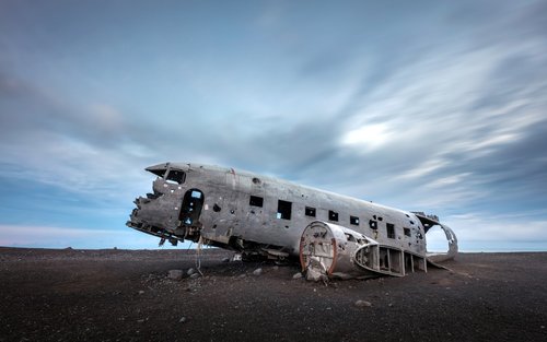 South Coast and Solheimasandur Plane Wreck Day Tour from Reykjavik