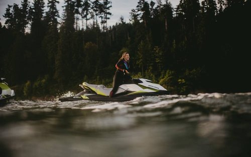 Thrill Ride Jet Ski Tour to Bowen Island in Vancouver