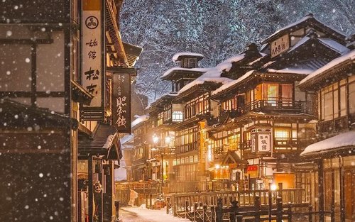 Tour 2 Ngày Ginzan Onsen & Quái Vật Tuyết Zao & Làng Cáo Zao (Ở Khách Sạn Onsen) (Bao Gồm Ăn Sáng và Tối)