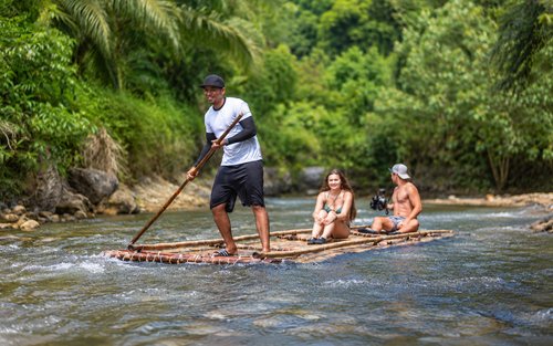 Khao Lak: Bamboo Rafting, Sea Turtle, and Temple Tour