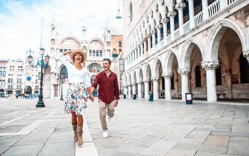 밀라노 출발 베네치아 & 베로나 기차 당일 투어