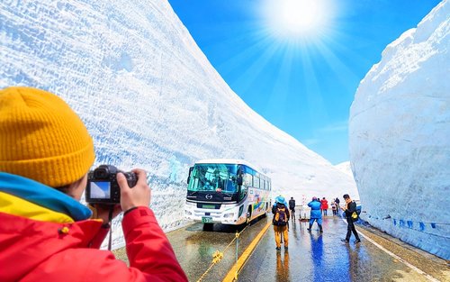 立山黑部雪之大谷二日游: 日本阿尔卑斯山＆上高地 (名古屋出发)