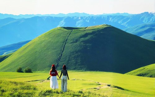 [Pilihan Populer] Tur Satu Hari Kyushu Kumamoto Aso | Ziarah Kastil Kumamoto・Keajaiban Gunung Berapi Aso・Berjalan-jalan di Padang Rumput Kusasenri・Berkunjung ke Museum Gunung Berapi・Stasiun Pinggir Jalan Aso | Penjemputan dari Fukuoka atau Kumamoto