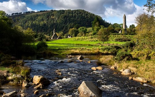 Glendalough & Wicklow Mountains Tour from Dublin