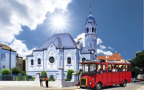 UFO&Blue Church in Bratislava by Presporacik Sightseeing Vehicle