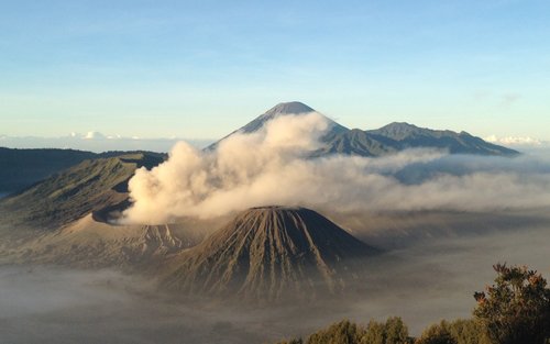 Sunrise Tour Gunung Bromo dari Surabaya atau Malang