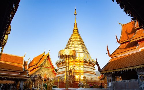 Tour di gruppo piccolo a Chiang Mai, Doi Suthep e al Santuario degli Elefanti
