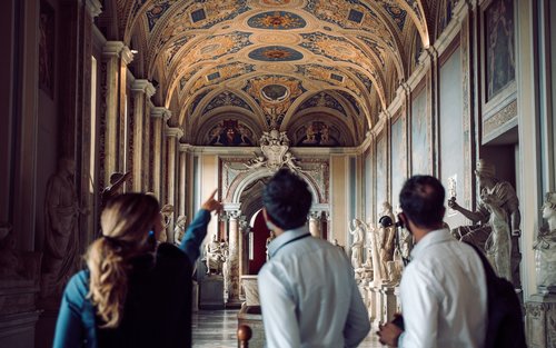 Vatican Museums & Sistine Chapel Tour with Optional Colosseum