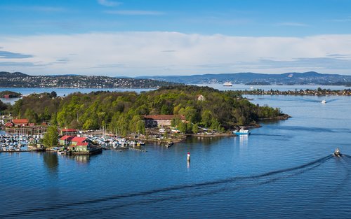 Fjord island hopping tour in Oslo