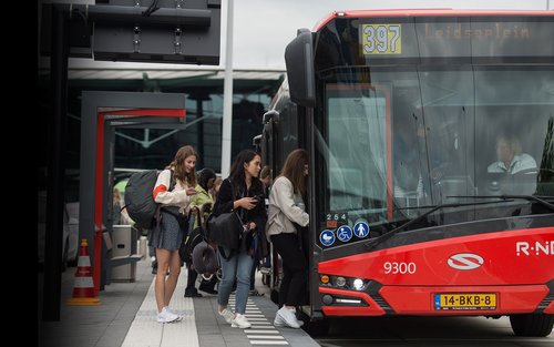 共乘机场接送 阿姆斯特丹史基浦机场（AMS）至阿姆斯特丹市区
