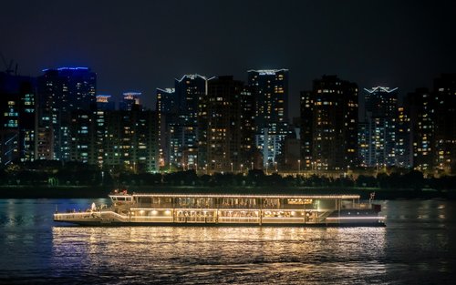 Круиз по реке Ханган в районе Ёыйдо (Eland Cruise, Сеул)