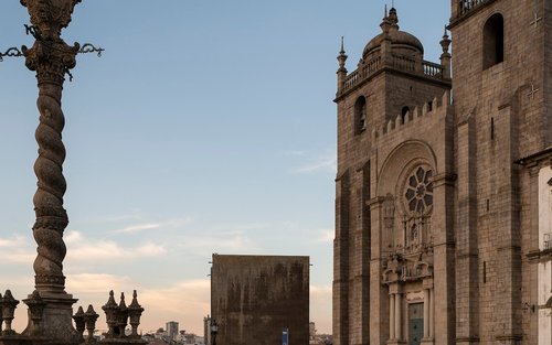 Cathedral Admission in Porto