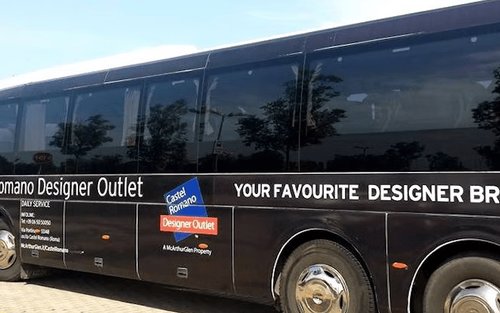 บริการรถบัสรับส่งระหว่างย่านใจกลางโรมและ Castel Romano Designer Shopping Outlet