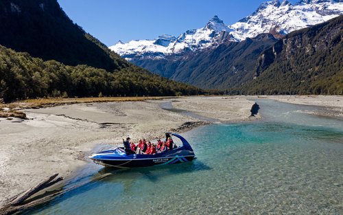 Dart River Jetboot Wildnis Abenteuer