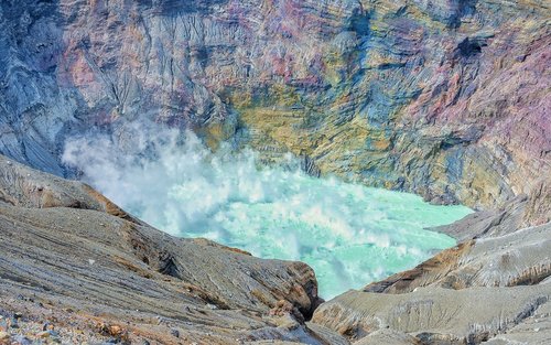 Eendaagse rondleiding door de Aso-vulkaan en de Takachiho-kloof