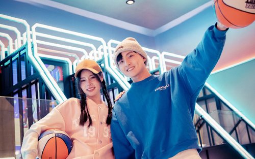【Luohu Trendy Play】Διαγαλαξιακός Θρύλος (Κατάστημα Shenzhen Luohu Kingkey Shuibei KK TIME)
