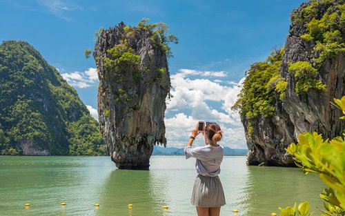 Tur Sehari Penuh Pulau James Bond Phang Nga dengan Perahu Ekor Panjang
