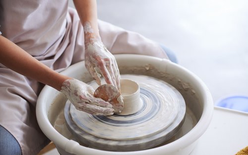 Laboratorio di ceramica presso Genzui-gama a Tottori (Trasferimento privato & Engli