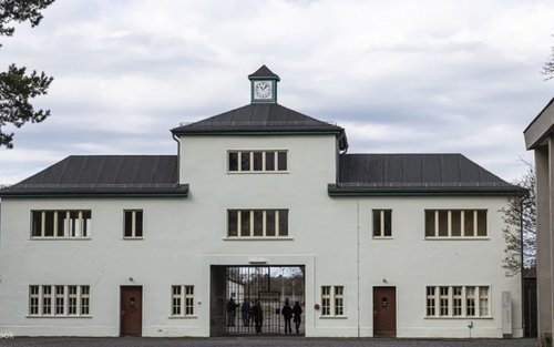 Sachsenhausen Concentration Camp Memorial Tour in Berlin