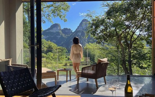 広西チワン族自治区崇左＋涠洲島(ウェイジョウとう) 贅沢プライベートツアー6日間