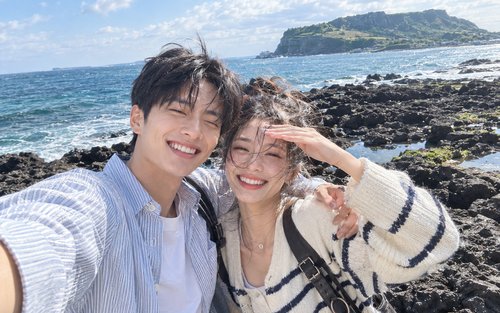 Visite d'une journée partagée à l'est et au sud-ouest de Jeju|Seongsan, Camélia|Plusieurs sites