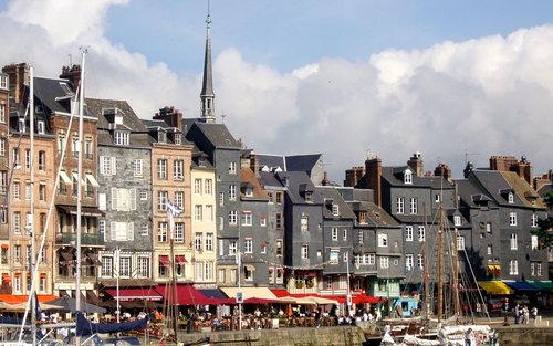 [Gabay sa Koreano] [European Walk: Malaking Bus] Mont Saint-Michel [Ekspertong Gabay sa loob ng Abbey] + Honfleur + Étretat