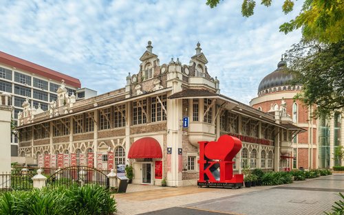 Dive Into 3 Cultures Walking Tour in Kuala Lumpur