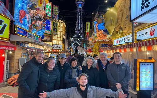 Osaka Shinsekai madtur om aftenen med lokal guide